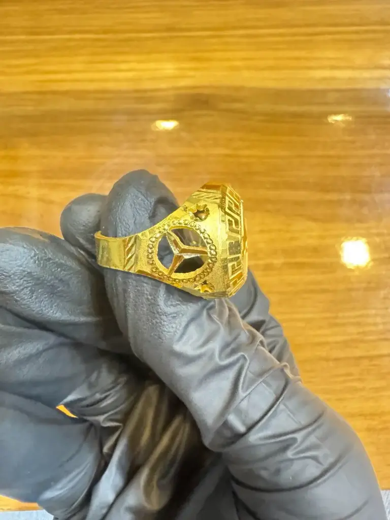 MERCEDES & VERSACE RING 2 P2.webp